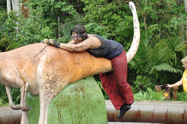 Iris Mutter Katzenberger beim Känguru-Rodeo