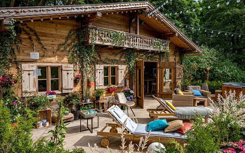 Let´s Love Slow Dating House