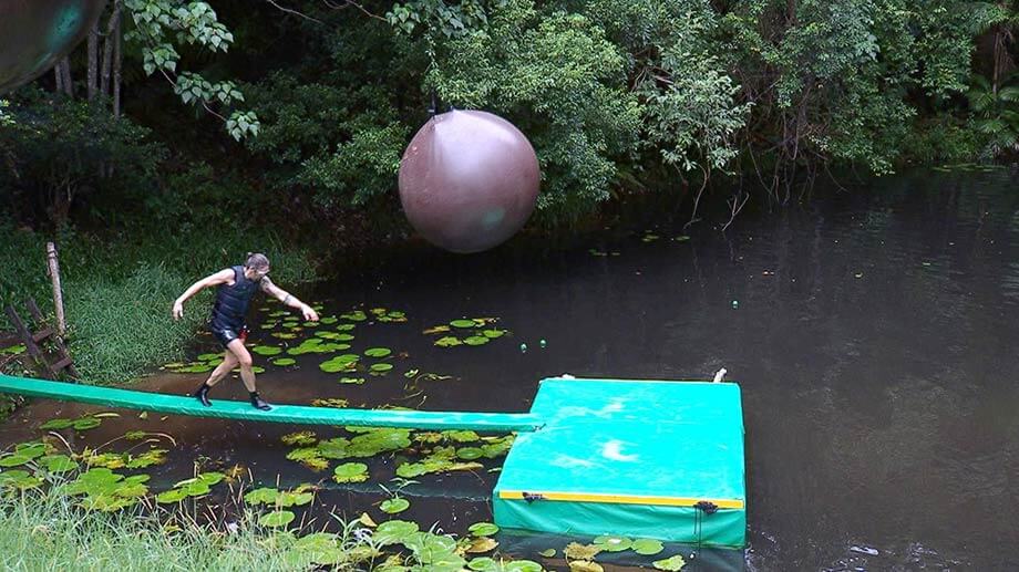 Gil in der Dschungelprüfung kurz vor seinem Unfall